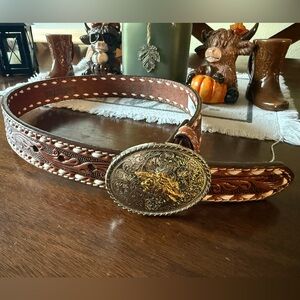 NWT leather Kids Belt with belt buckle